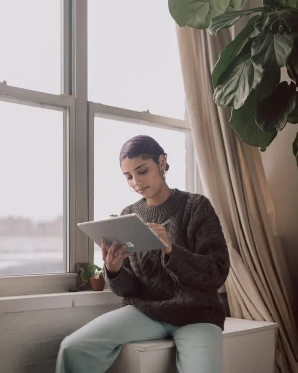 woman-studying